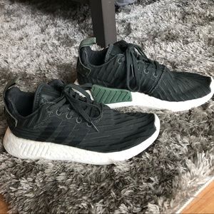 Adidas NMD R2